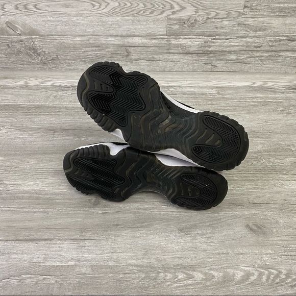 Nike Air Jordan Future OREO 656503 010 Black White Gold Wooven Mesh XI 11 8 - Picture 6 of 8